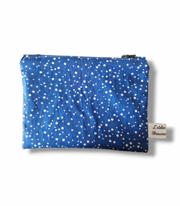 Trousse bleue